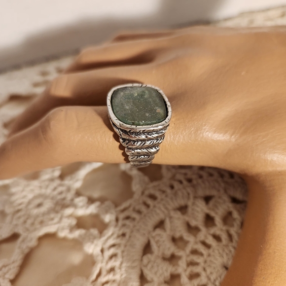 Sterling Ring - Picture 2 of 10